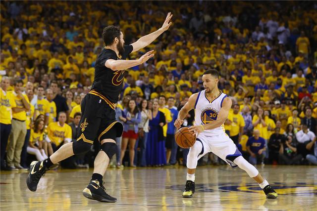 32岁NBA三分王宣布退役 曾在三分大赛击败库里